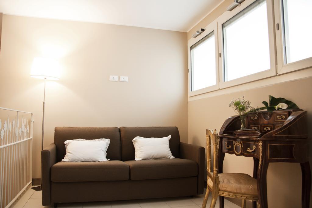 La Castellana Loft Hotel Bergamo Værelse billede