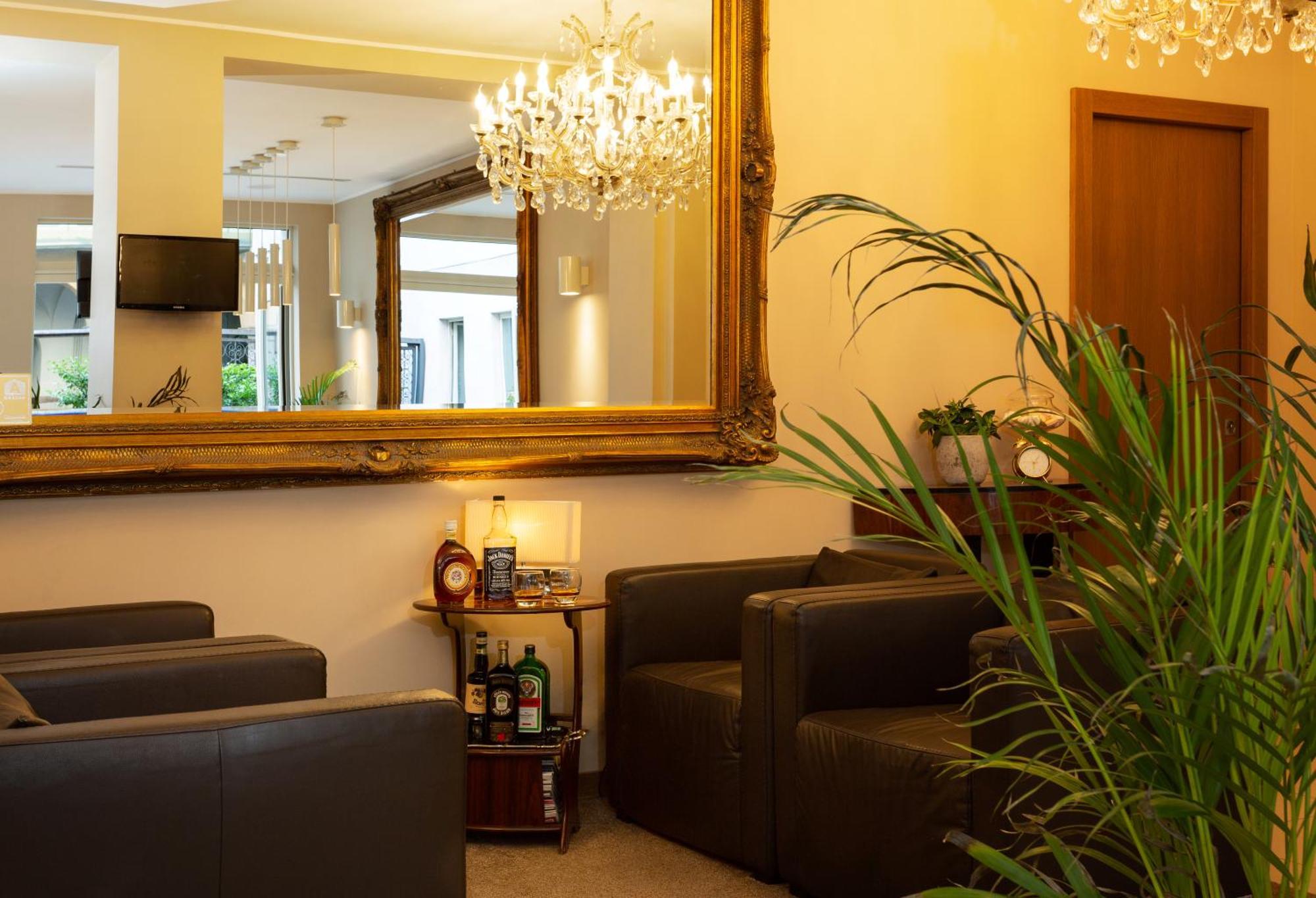 La Castellana Loft Hotel Bergamo Eksteriør billede