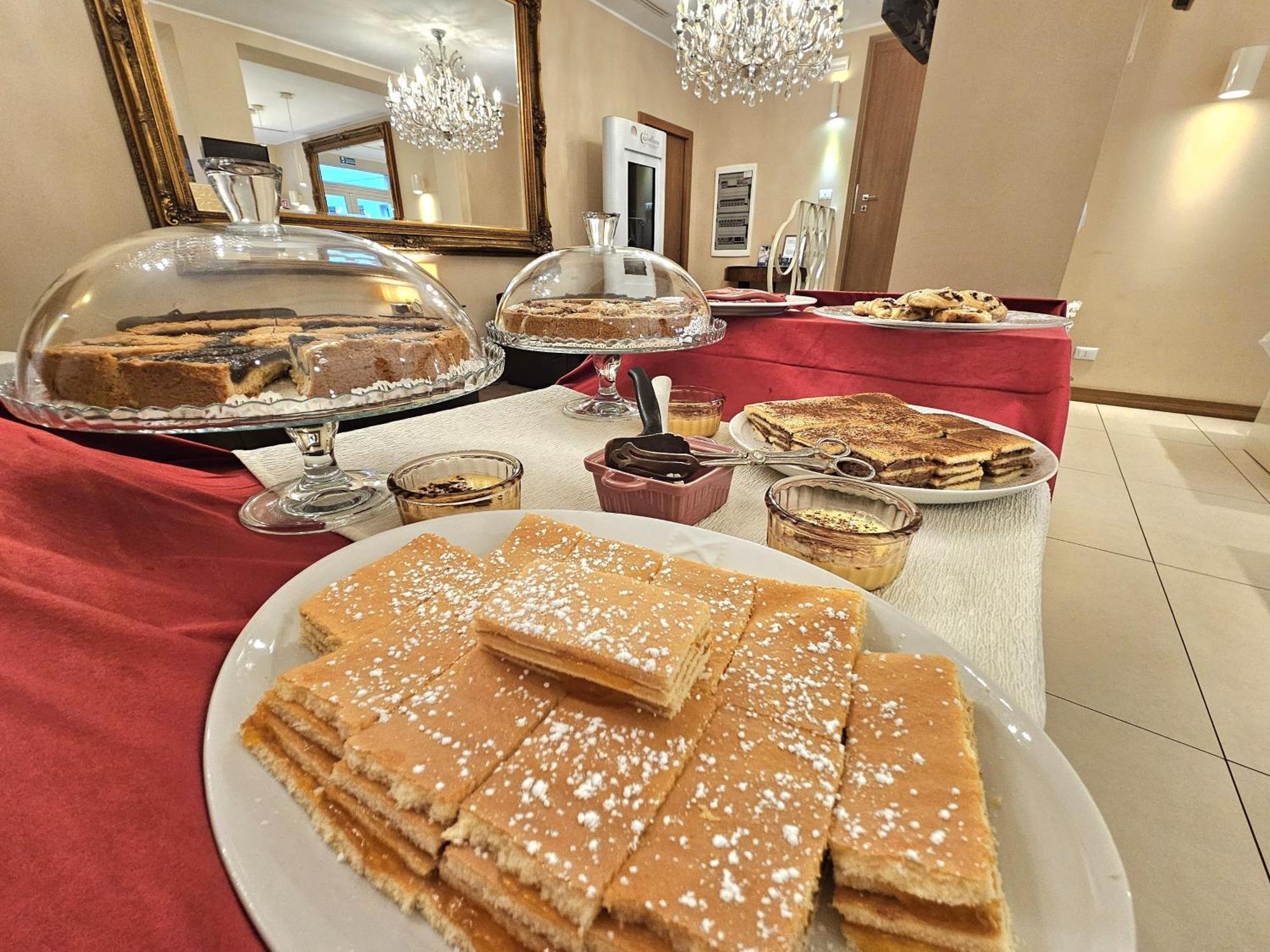 La Castellana Loft Hotel Bergamo Eksteriør billede