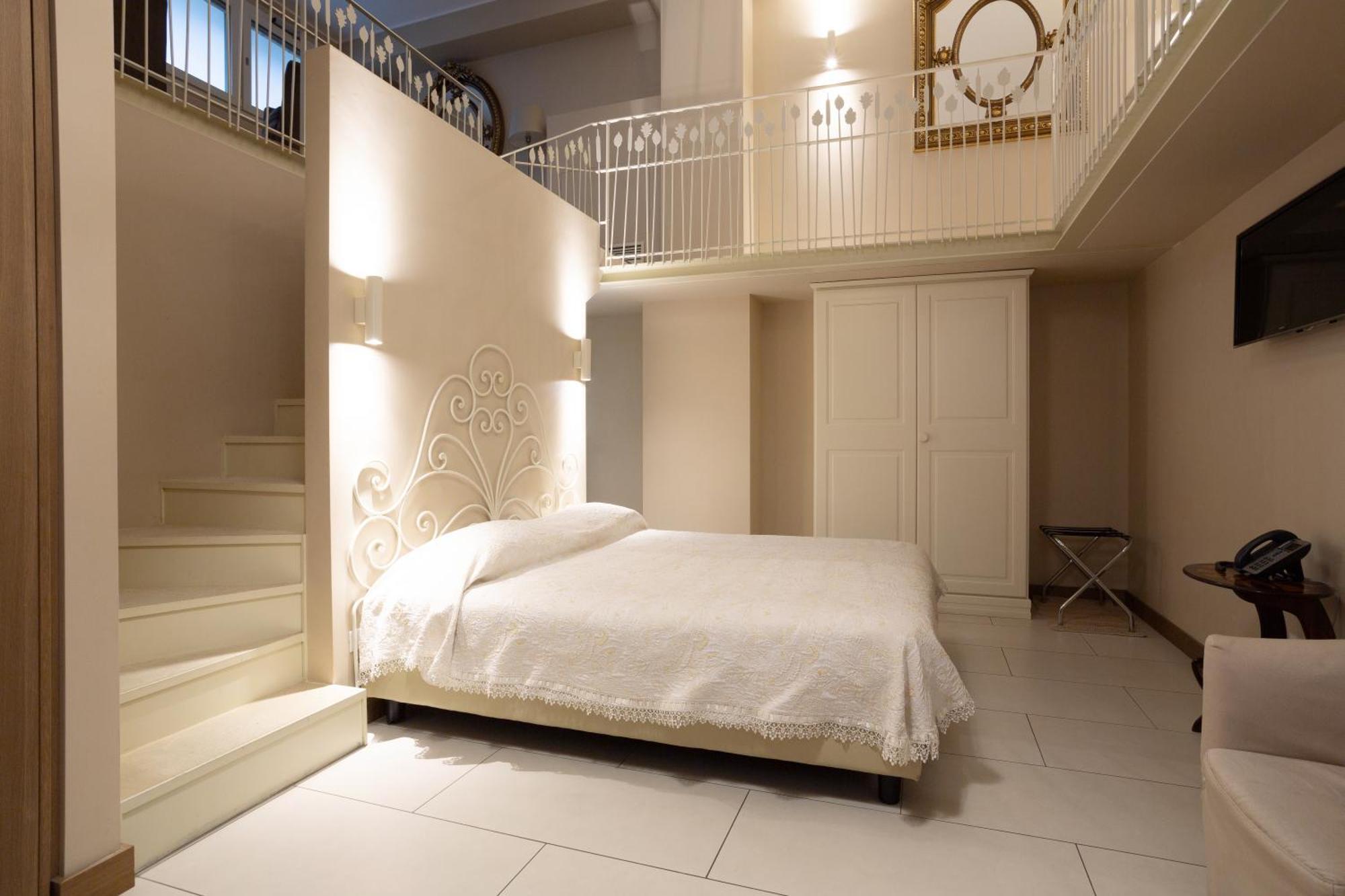 La Castellana Loft Hotel Bergamo Eksteriør billede