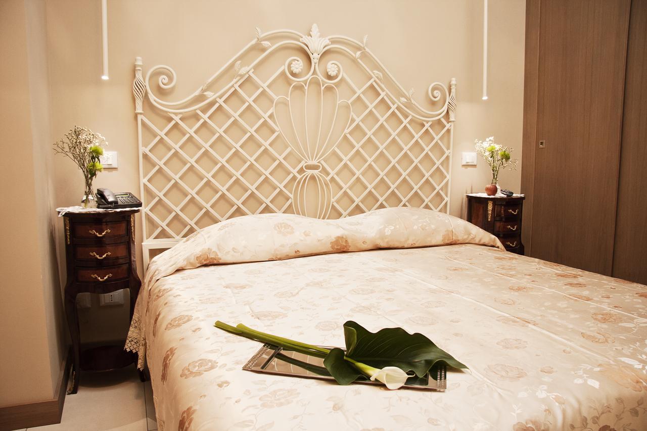 La Castellana Loft Hotel Bergamo Værelse billede